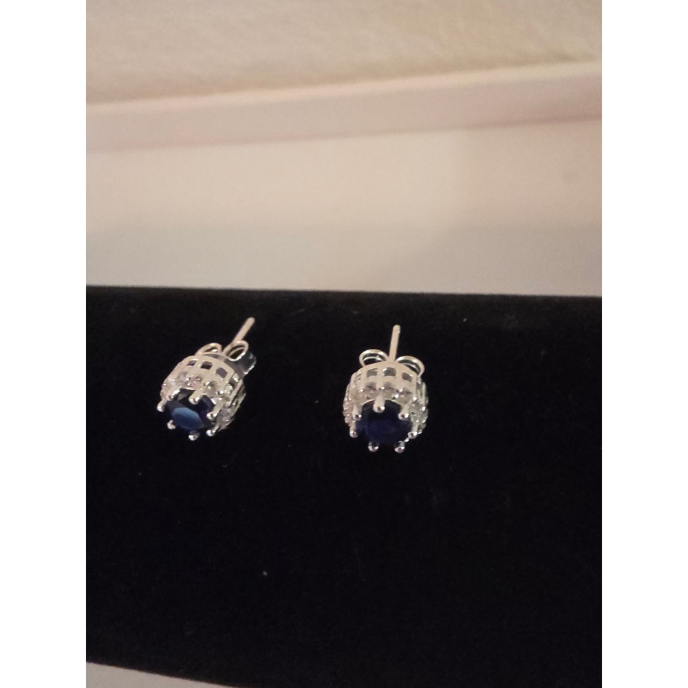 Sterling Silver Blue Stone Crown Basket Stud Earrings Round Cut Post Backs